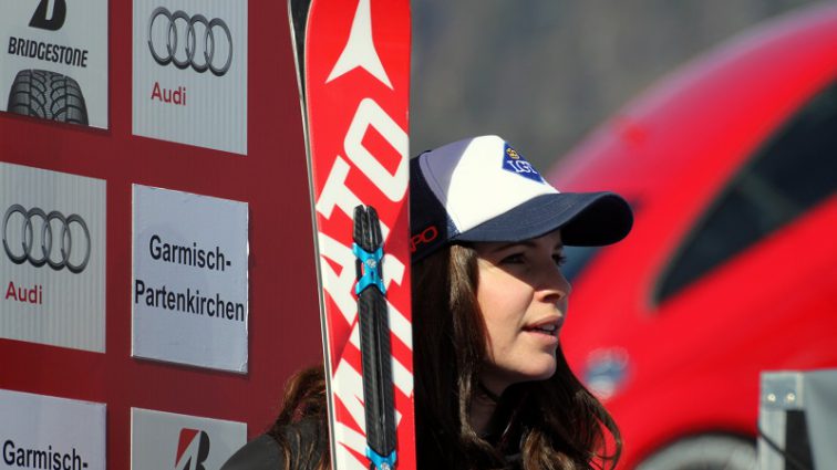 Tina Weirather (LIE) gewinnt Garmischer Kandaharabfahrt