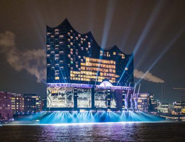 Hafengeburtstag Hamburg: Vier Tage volles Programm mit „Elbphilharmonie Concerts on Screen“