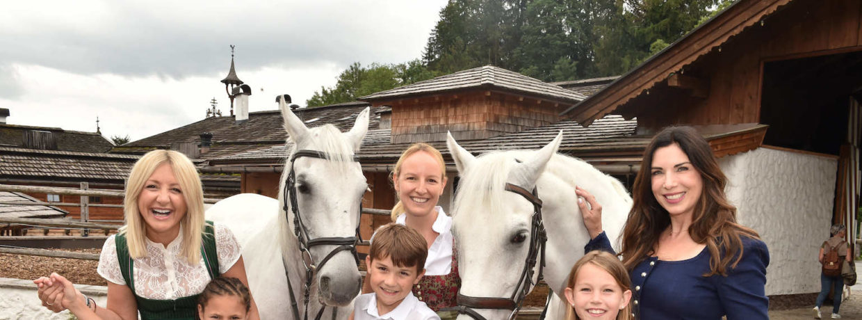 „Traumzeit“ für Familien krebskranker Kinder im Hotel Stanglwirt