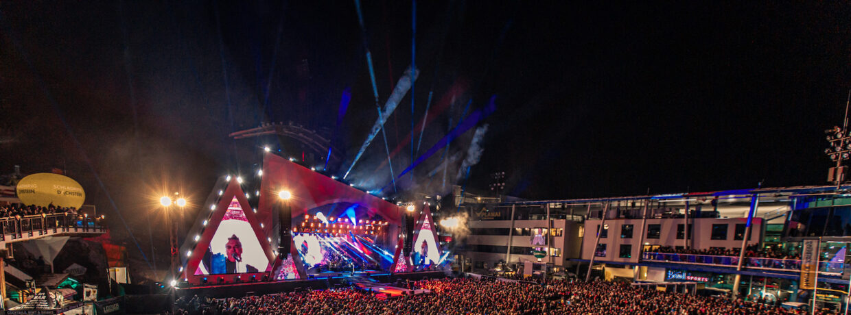 ROBBIE WILLIAMS – Fulminanter Saisonstart beim Ski Opening in Schladming-Dachstein