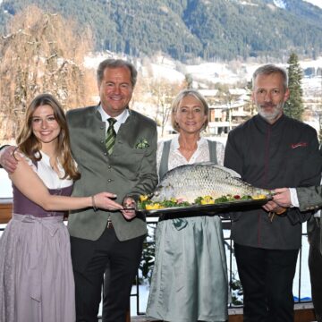 Traditionelles Karpfenessen im Hotel Kitzhof in Kitzbühel